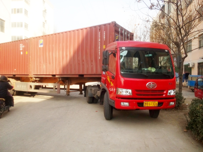 沃爾華集團92臺壓路機順利出口印度尼西亞