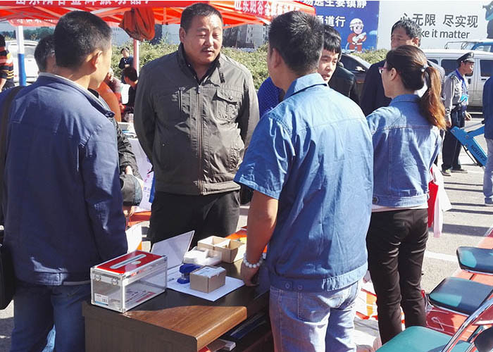 沃爾華集團攜多款產品參加2015全國建筑機械展 沃爾華集團攜多款產品參加2015全國建筑機械展