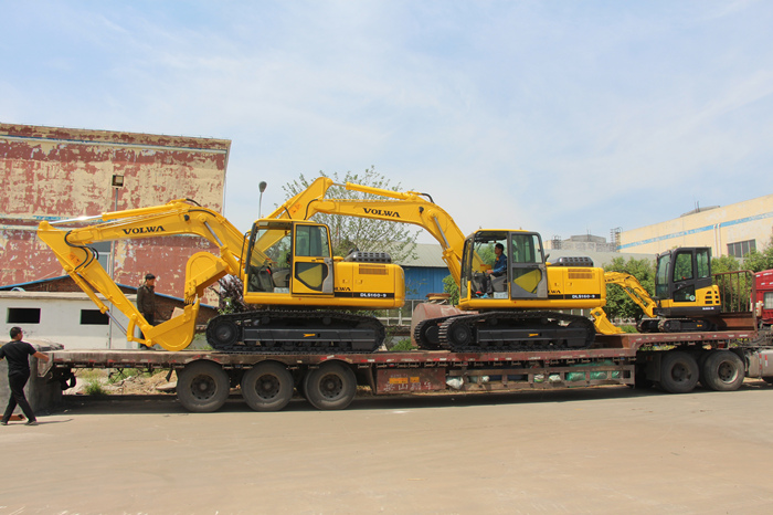 沃爾華一批挖掘機遠征巴基斯坦 助力“一帶一路” 沃爾華一批挖掘機遠征巴基斯坦 助力“一帶一路”