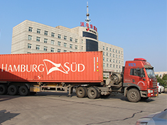 沃爾華集團一批挖掘機裝載機出口非洲地區